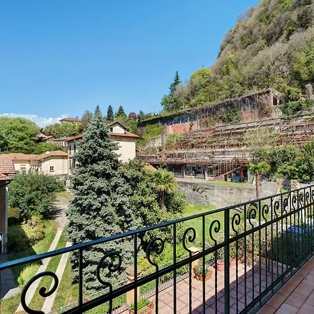 Casa Centro Mombello * Laveno-Mombello