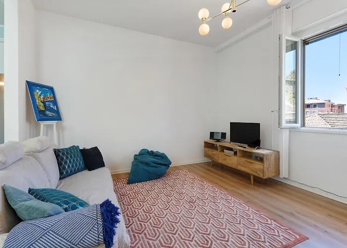 Casa Centro Mombello شقة لافينو-مومبيلو