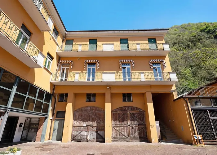 Casa Centro Mombello شقة